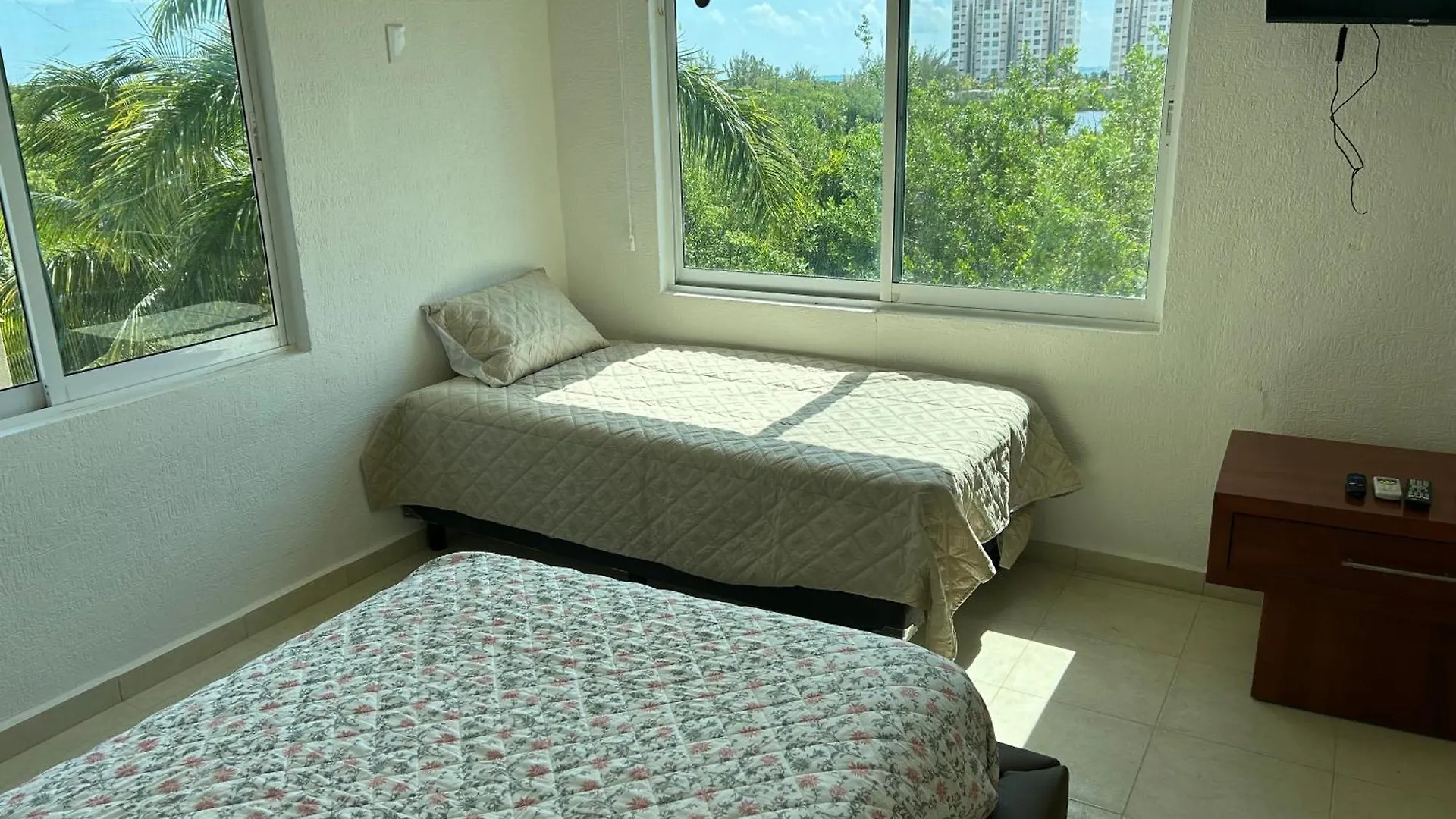 Studios 3 Personas Cancún 0*,  Meksyk